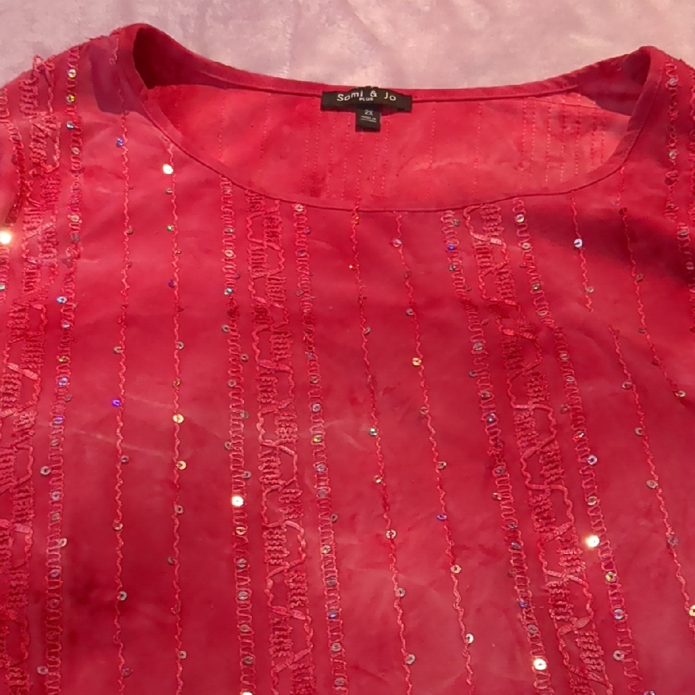 Sami & Jo Red Sequin Short Sleeve Blouse